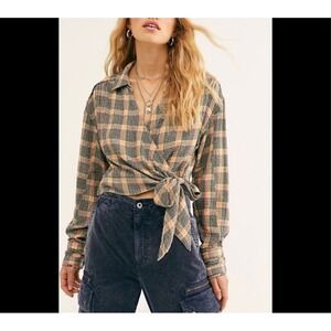 We the free womens M running wild Plaid Tie Front Long Sleeve Cropped Top Blouse